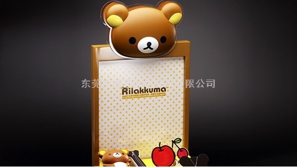 怎樣評(píng)定我們定制的亞克力展示架質(zhì)量的好壞？